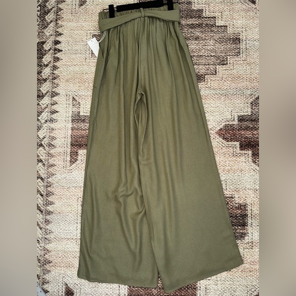 NWT sienna sky wide leg high ride green pants with belt size S - Picture 2 of 8